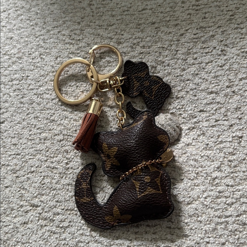 Brown and Gold Keychain with Tassel - Picture 6 of 7